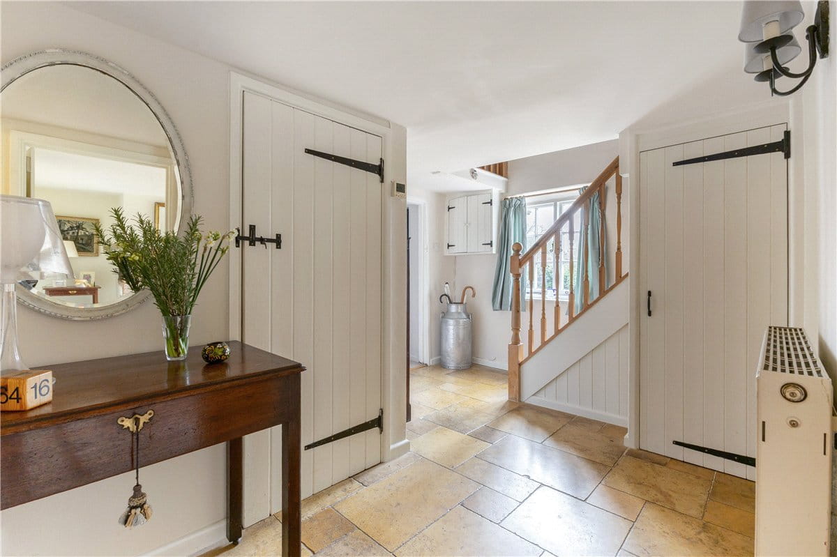 4 bedroom house, Easton Royal, Pewsey SN9 - Available