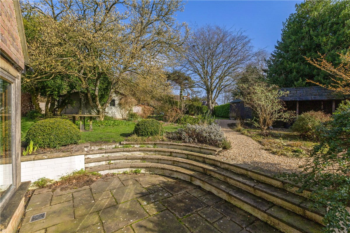 4 bedroom house, Easton Royal, Pewsey SN9 - Available