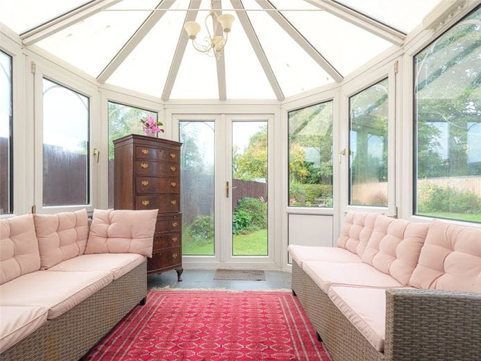 3 bedroom house, Bondfields, Woodborough SN9 - Available