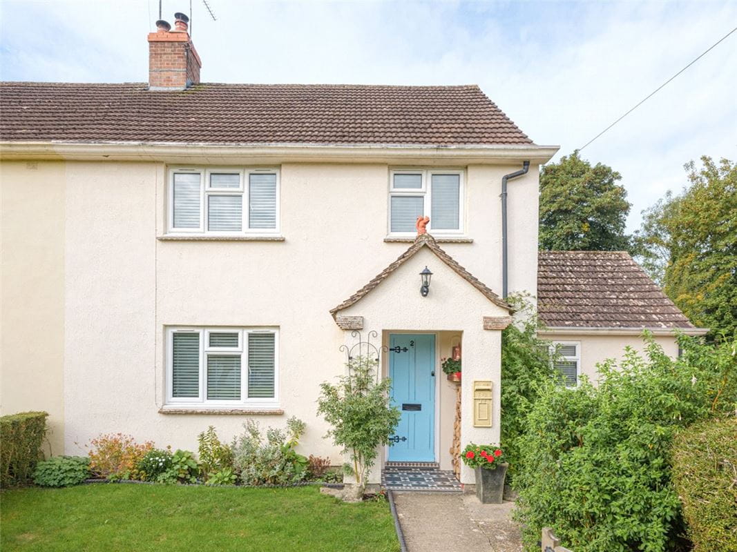 3 bedroom house, Bondfields, Woodborough SN9 - Available