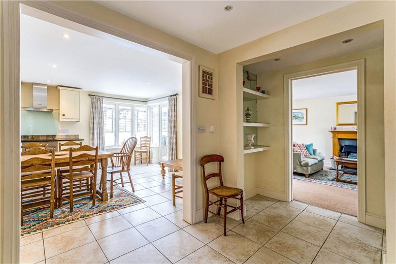 3 bedroom house, Pewsey Road, Upavon SN9 - Available