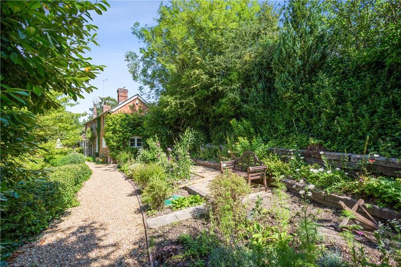 3 bedroom house, Wilton, Marlborough SN8 - Sold STC