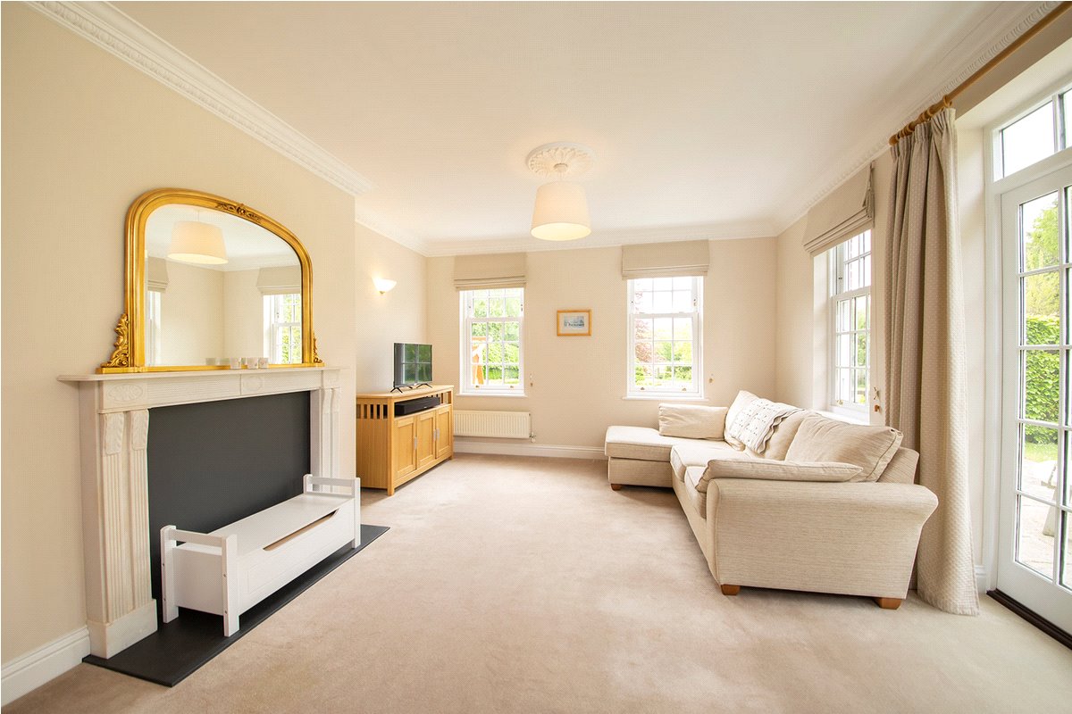 6 bedroom house, Milton Lilbourne, Pewsey SN9 - Available