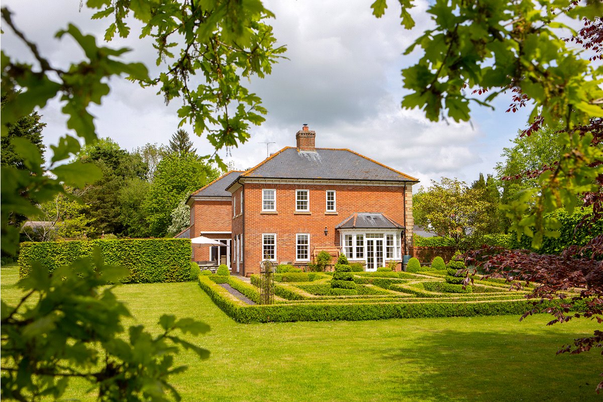 6 bedroom house, Milton Lilbourne, Pewsey SN9 - Available