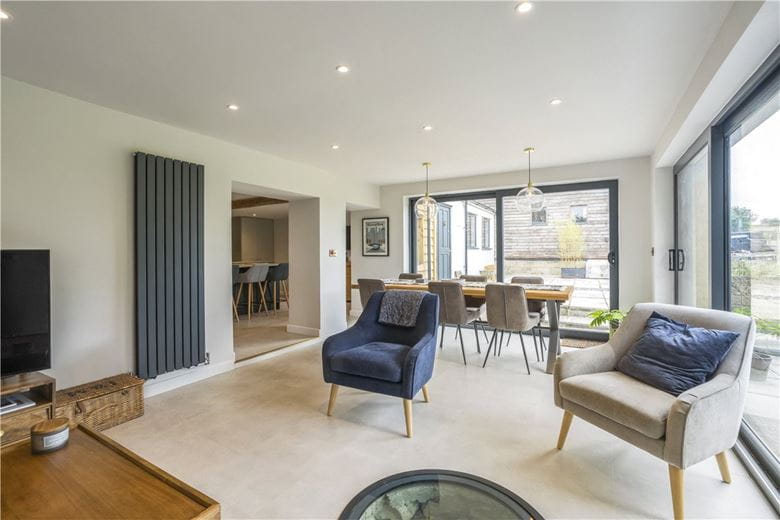 4 bedroom house, West Kennett, Marlborough SN8 - Available