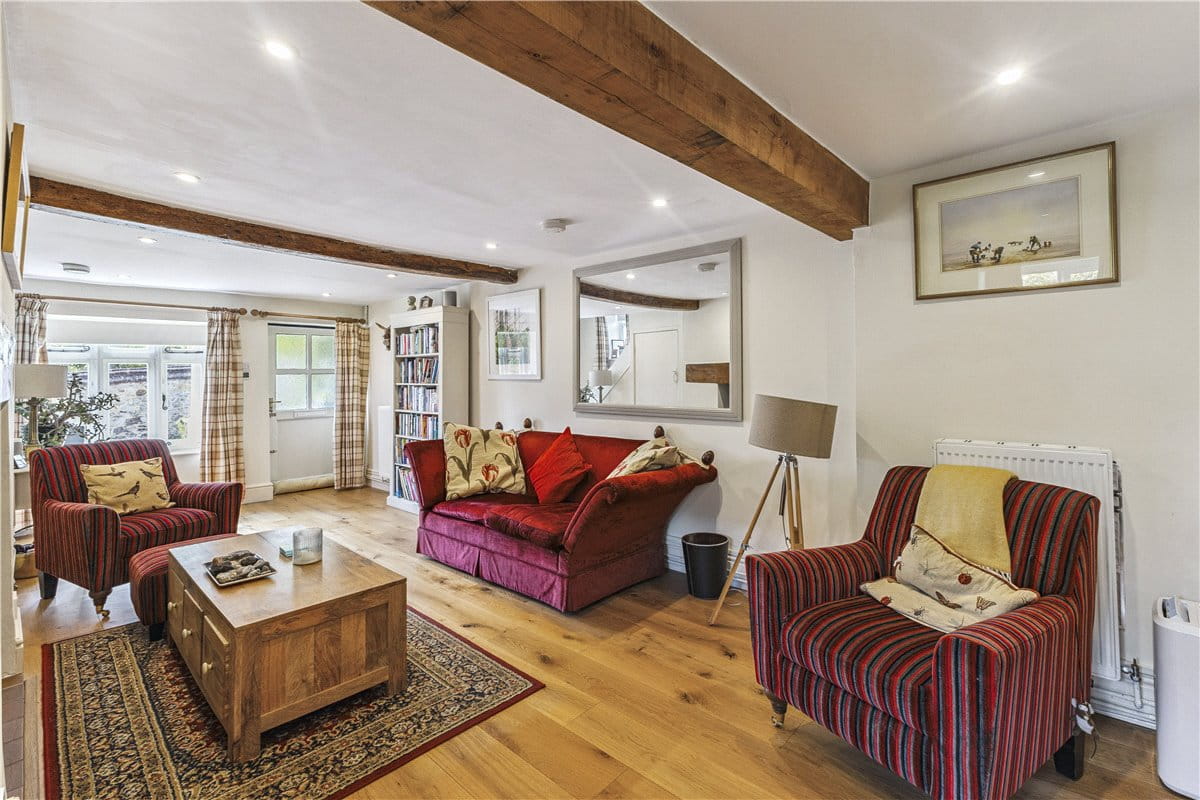 3 bedroom house, Crooked Corner, Aldbourne SN8 - Available