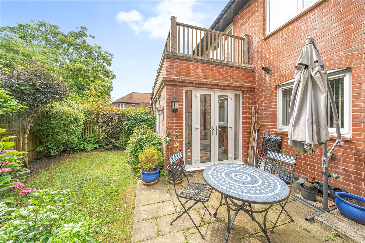 3 bedroom house, Priory Court, Marlborough SN8 - Sold STC