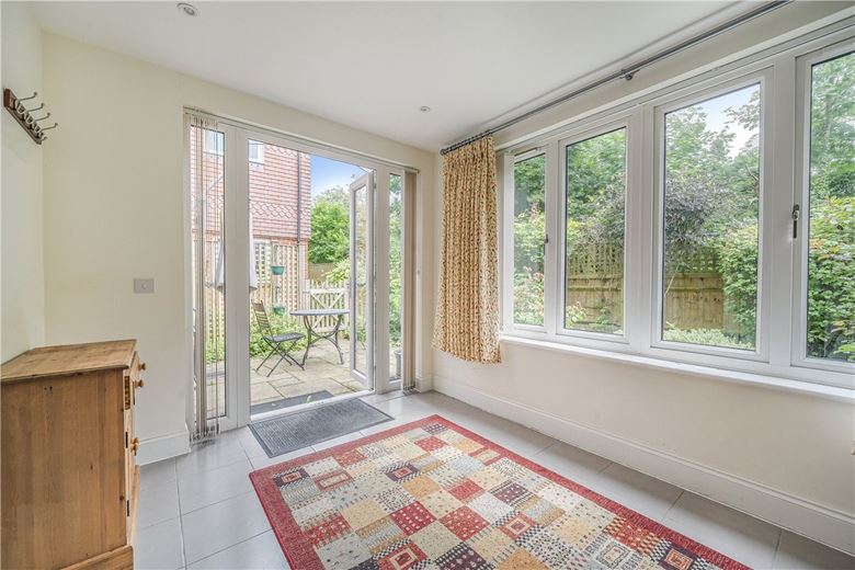 3 bedroom house, Priory Court, Marlborough SN8 - Sold STC