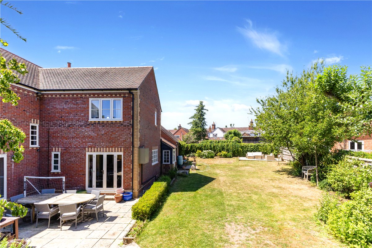 4 bedroom house, Granary Road, Great Bedwyn SN8 - Sold