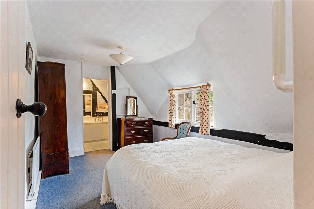 4 bedroom cottage, Sunton, Collingbourne Ducis SN8 - Available