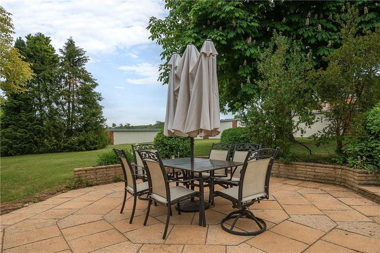 5 bedroom house, Clench Common, Marlborough SN8 - Available