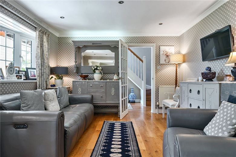 5 bedroom house, Clench Common, Marlborough SN8 - Available