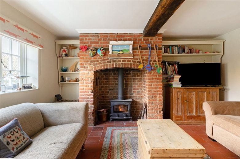 4 bedroom house, Fosbury, Wiltshire SN8 - Available