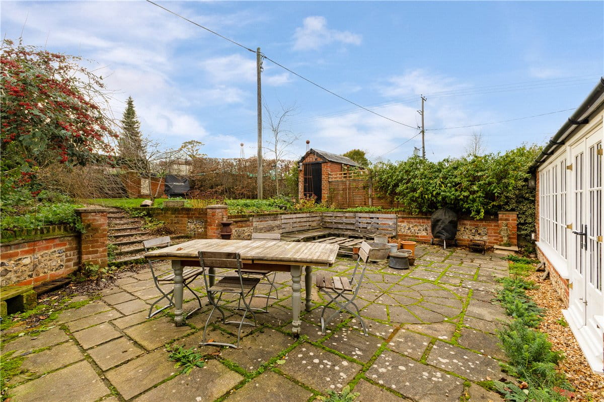 4 bedroom house, Fosbury, Wiltshire SN8 - Available