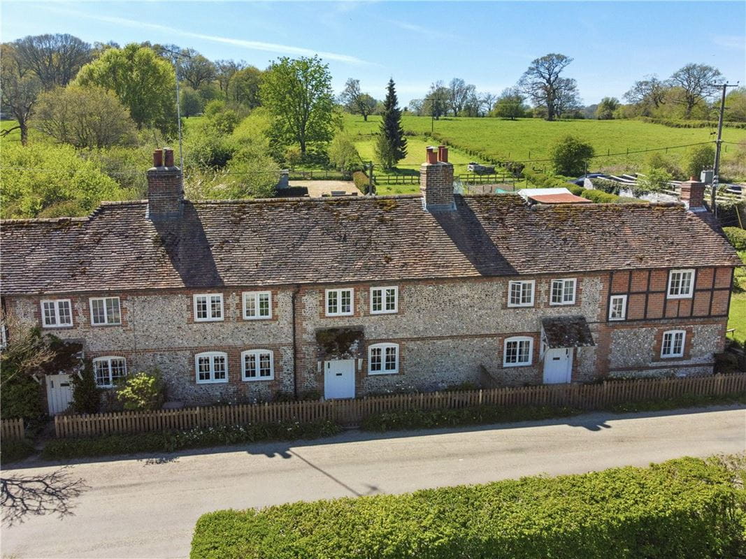 4 bedroom house, Fosbury, Wiltshire SN8 - Available
