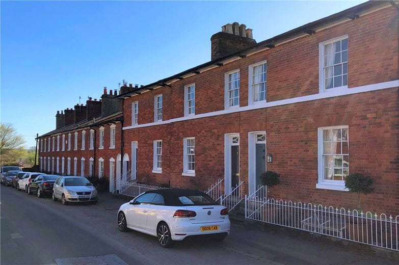 3 bedroom house, St. Martins, Marlborough SN8 - Available