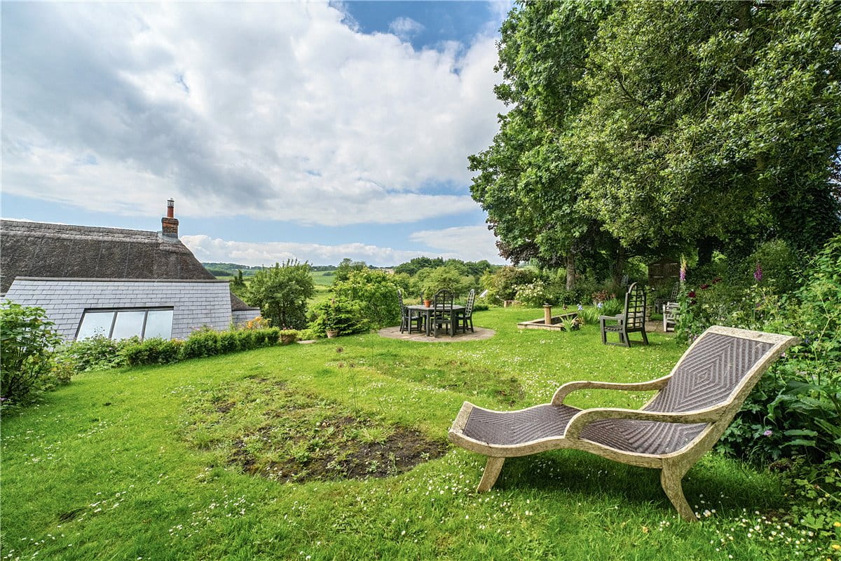 3 bedroom house, Wootton Rivers, Marlborough SN8 - Available