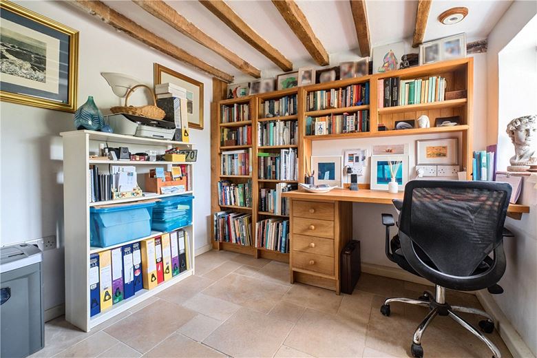 3 bedroom house, Wootton Rivers, Marlborough SN8 - Available