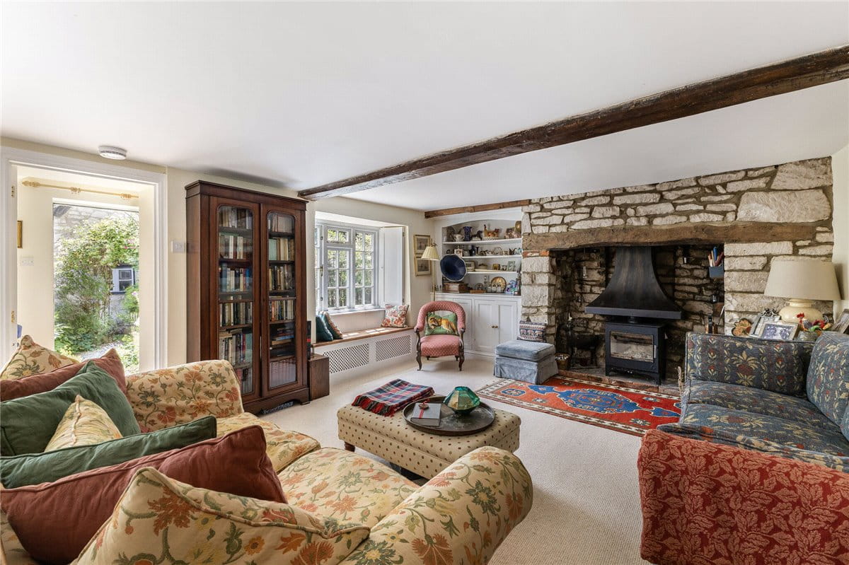 4 bedroom house, Church Walk, Bishopstone SN6 - Available