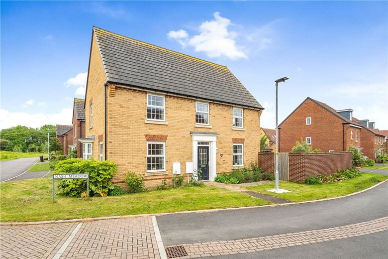 4 bedroom house, Nash Meadow, Devizes SN10 - Available