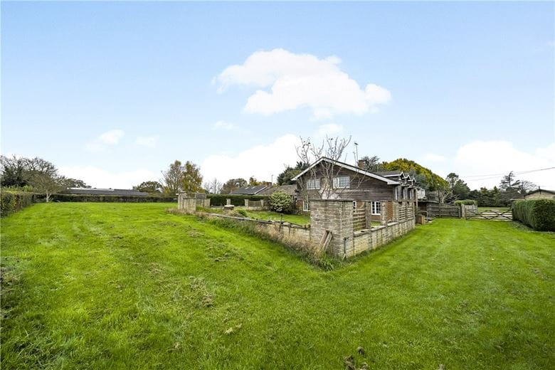 8 bedroom house, Fisher's Brook, Calne SN11 - Sold STC