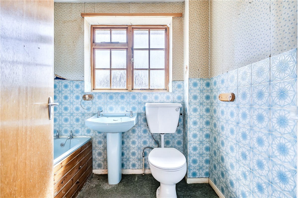 3 bedroom house, Southfield, West Overton SN8 - Sold STC