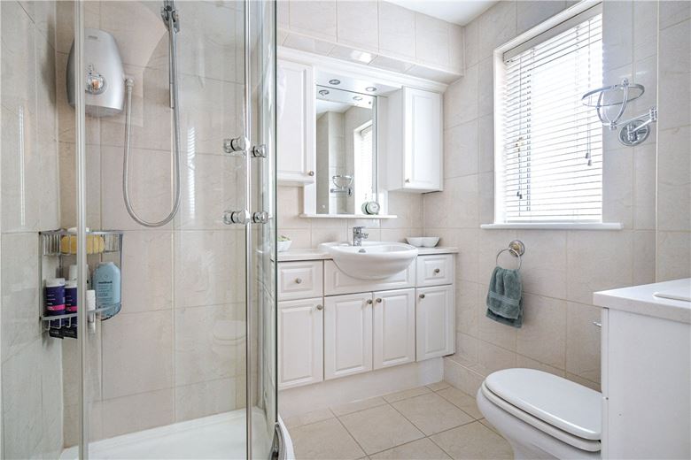 4 bedroom house, High Street, Manton SN8 - Available