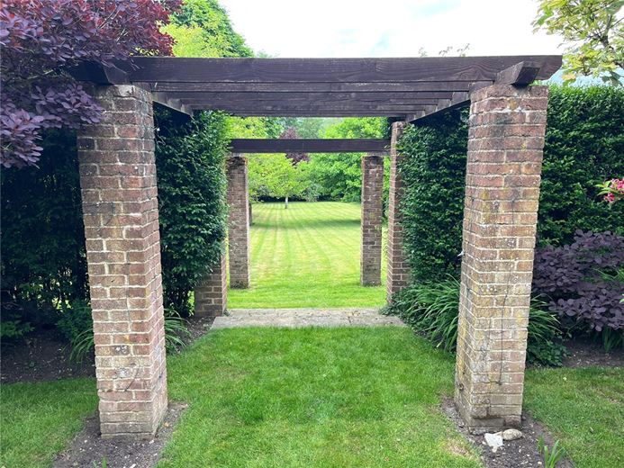 4 bedroom house, High Street, Manton SN8 - Available