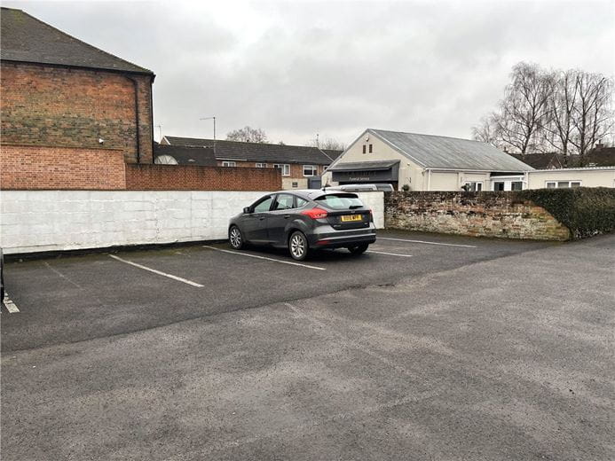  bedroom , The Parade, Marlborough SN8 - Sold STC