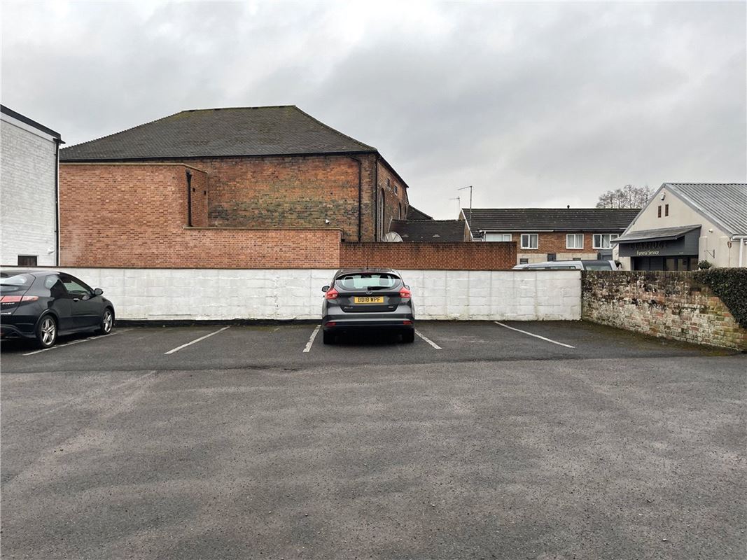  bedroom , The Parade, Marlborough SN8 - Sold STC