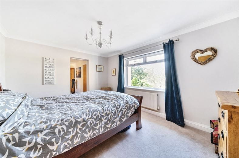 5 bedroom house, Studley Corner, Studley SN11 - Sold