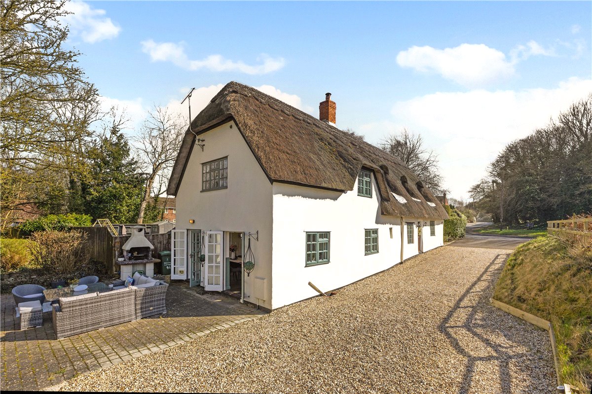 4 bedroom cottage, Church Road, Wanborough SN4 - Available