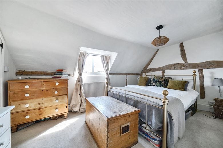 2 bedroom cottage, St. Martins, Marlborough SN8 - Available