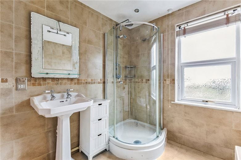 3 bedroom house, Butts Road, Chiseldon SN4 - Sold STC