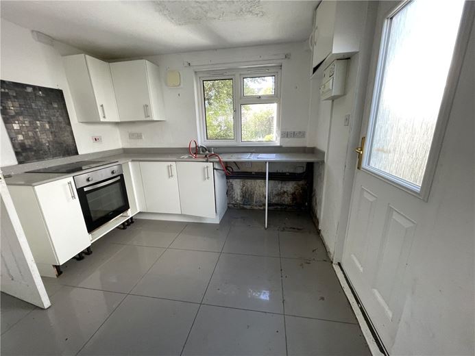 3 bedroom house, Bondfields, Woodborough SN9 - Available