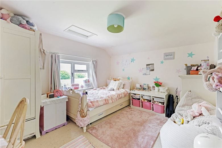 4 bedroom house, Knowle, Pewsey SN9 - Available