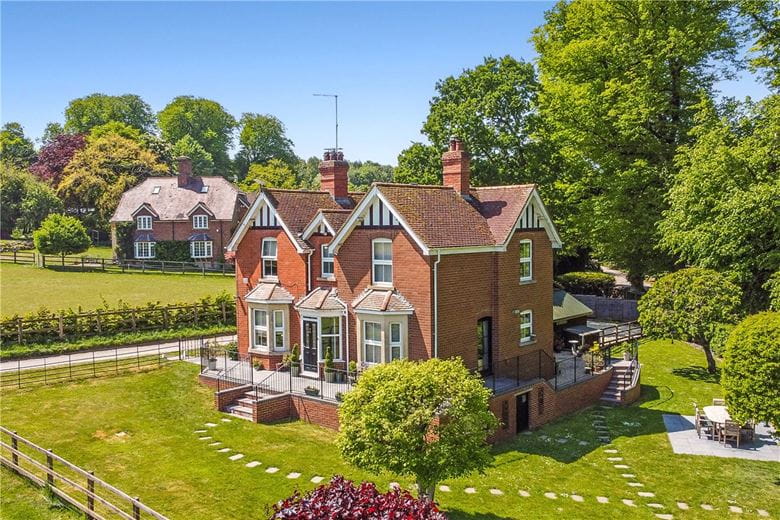 4 bedroom house, Russley Park, Baydon SN8 - Sold