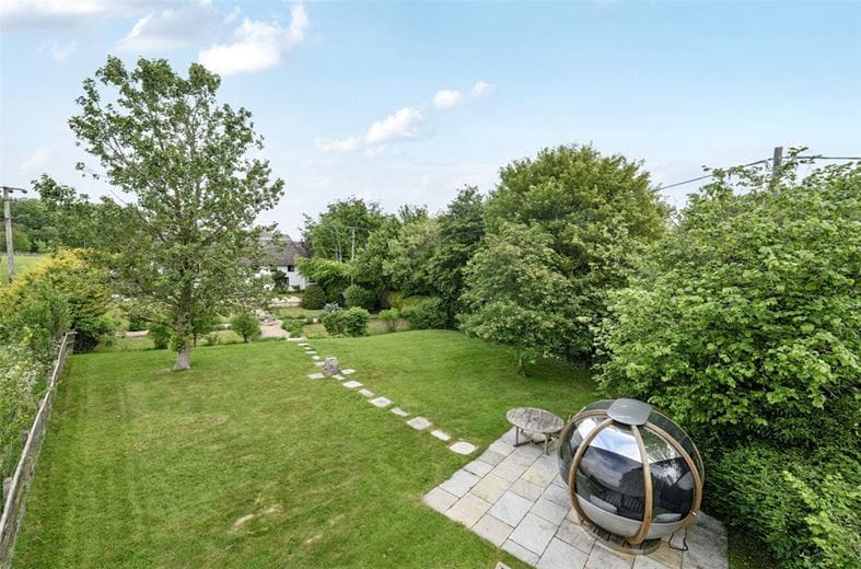 4 bedroom house, Yatesbury, Calne SN11 - Available