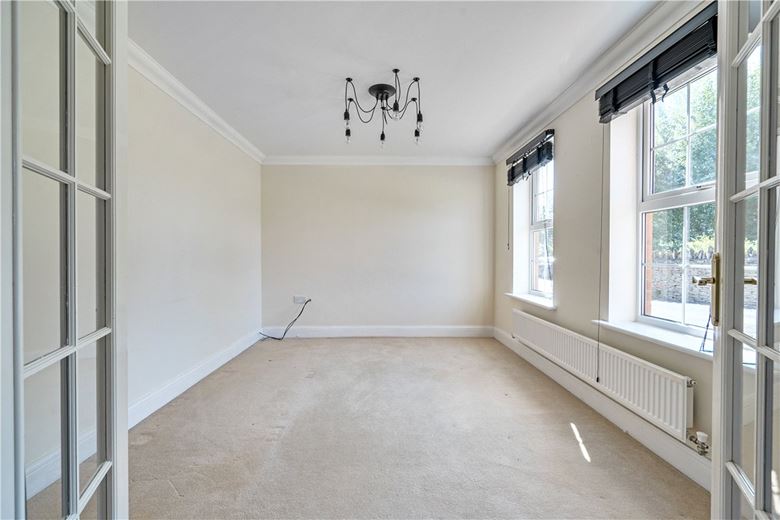 5 bedroom house, Lake View, Calne SN11 - Sold STC