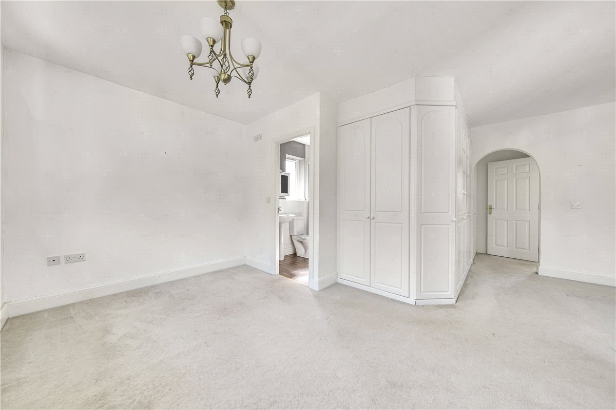 5 bedroom house, Lake View, Calne SN11 - Sold STC