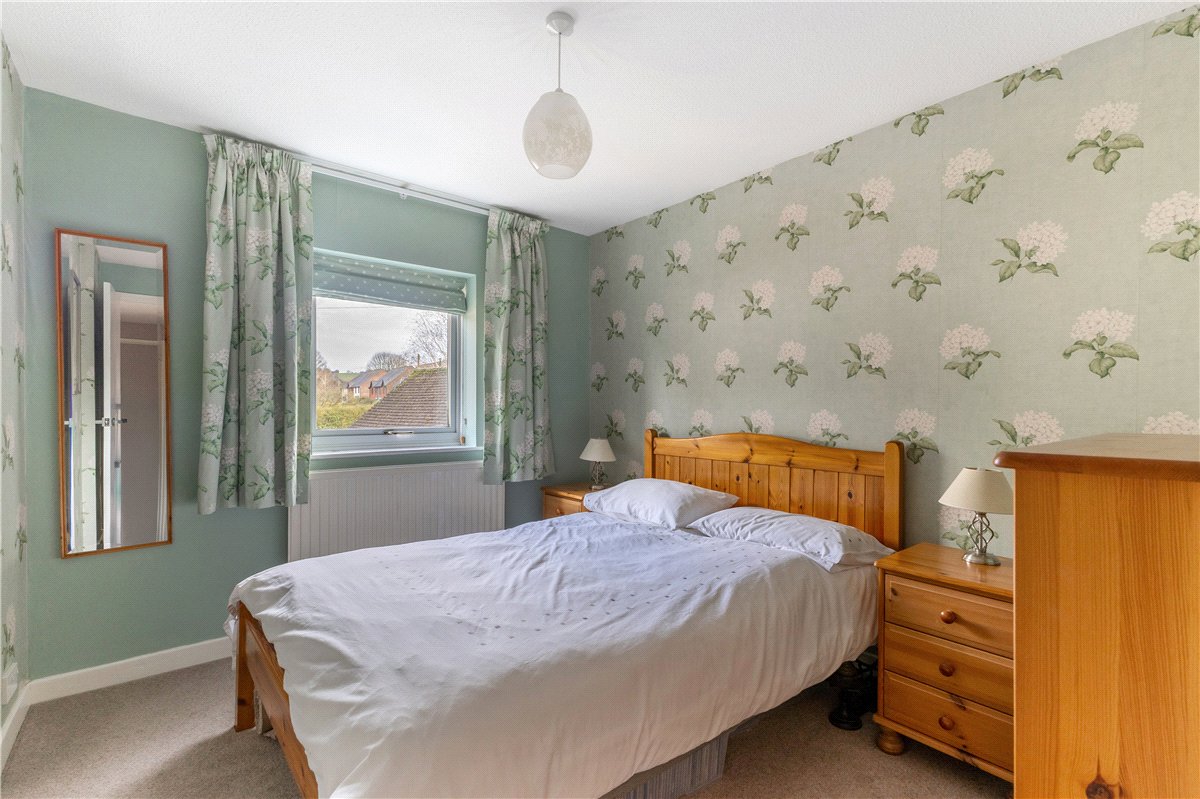 4 bedroom house, Ogbourne St. George, Marlborough SN8 - Available