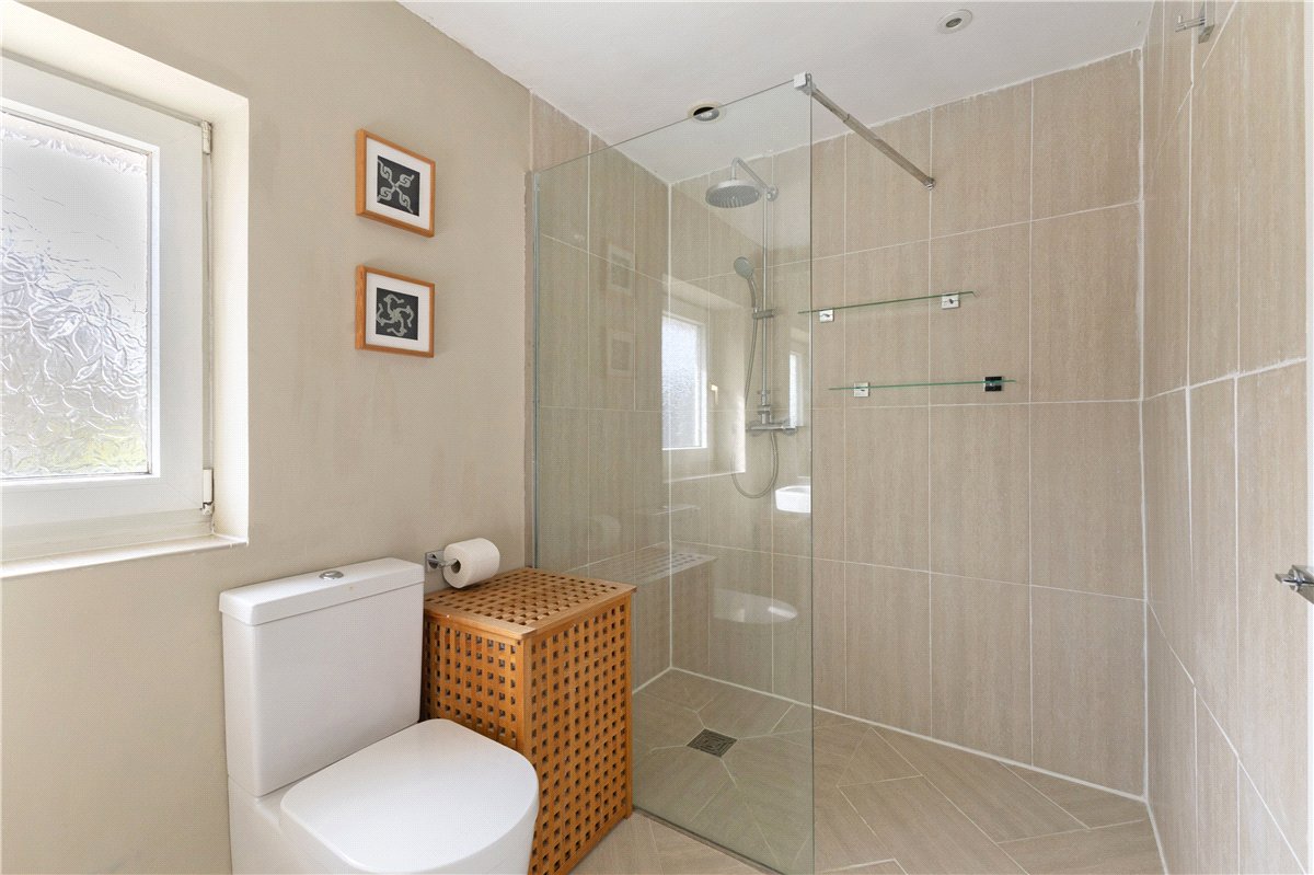 4 bedroom house, Ogbourne St. George, Marlborough SN8 - Available