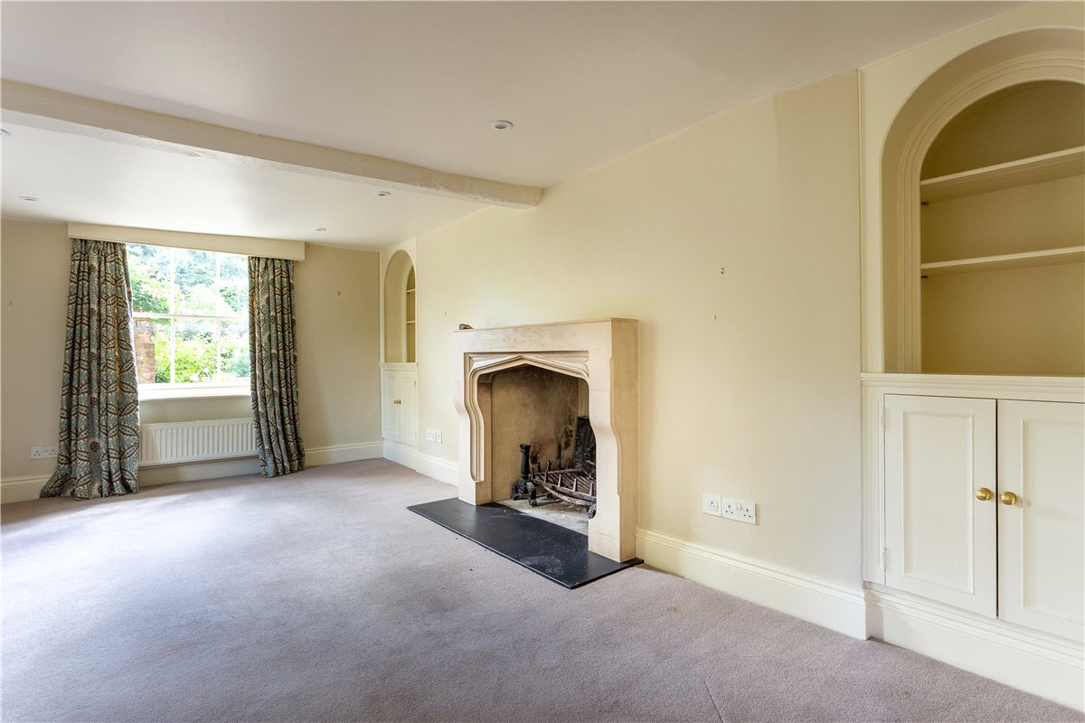 8 bedroom house, Oxenwood, Marlborough SN8 - Available