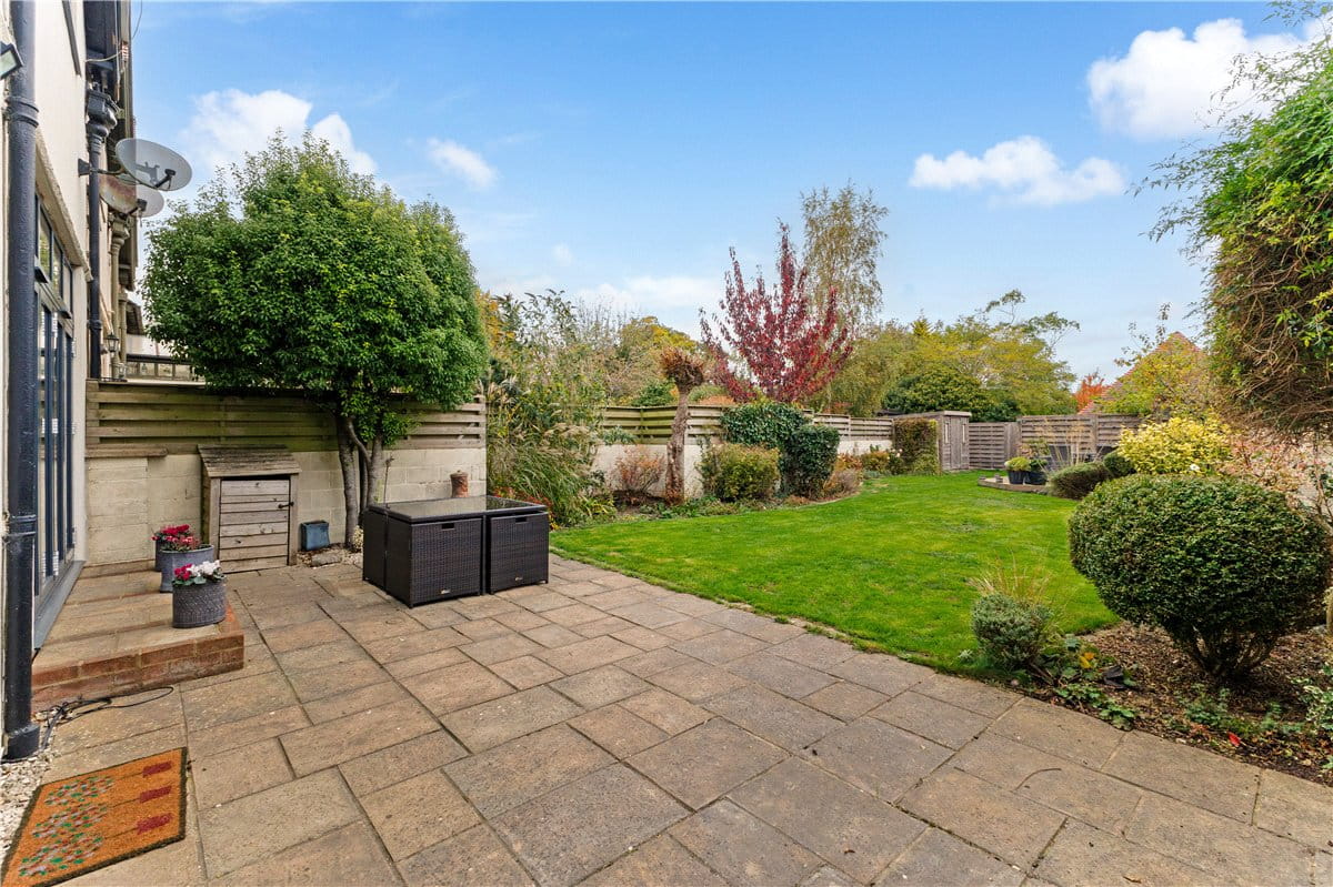 4 bedroom house, Russley Park, Baydon SN8 - Available