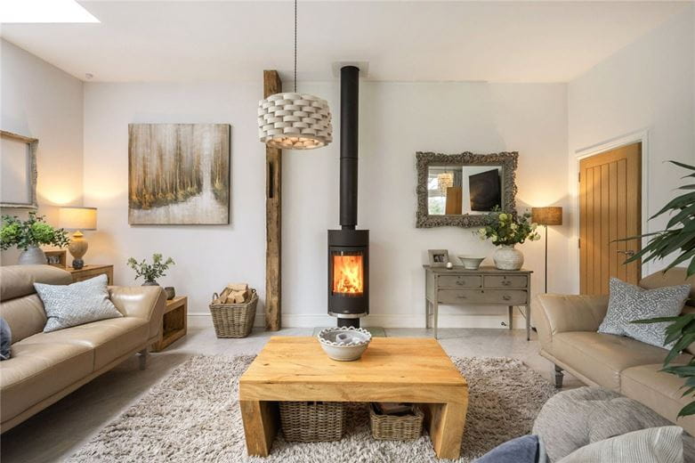 3 bedroom house, Old Dairy Lane, Winterbourne Monkton SN4 - Sold STC