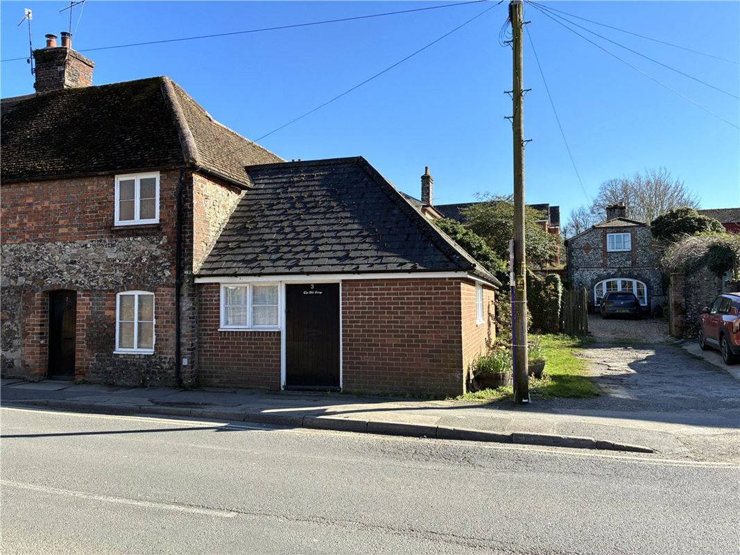 1 bedroom house, George Lane, Marlborough SN8 - Available