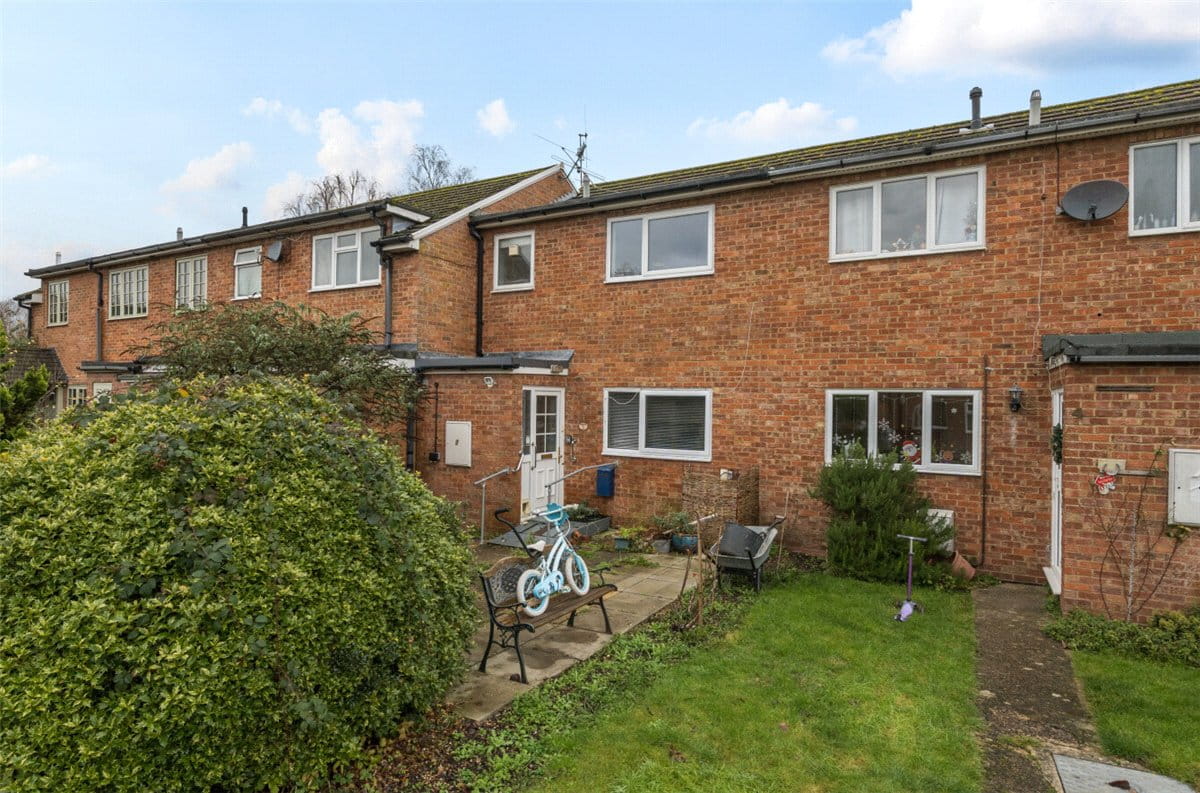 3 bedroom house, Kennet Mews, Marlborough SN8 - Available