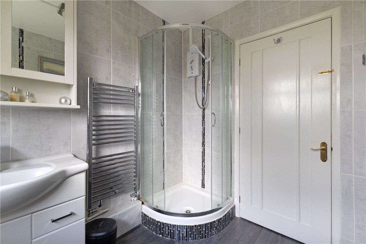 5 bedroom house, Littleworth, Pewsey SN9 - Available