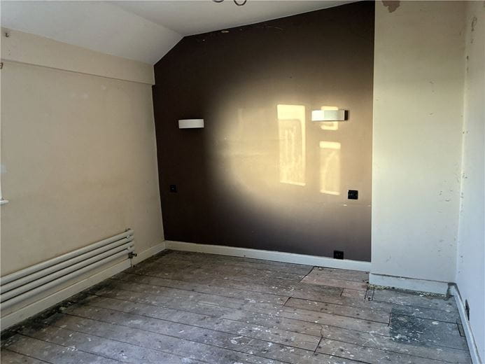 3 bedroom house, Burbage Road, Easton Royal SN9 - Available