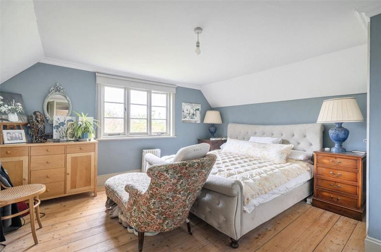 3 bedroom cottage, Dragon Lane, Manningford Bruce SN9 - Available